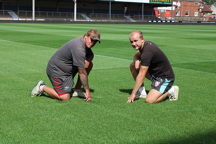 Gloucester Rugby reaps the benefits of Attraxor®. Stuart Lambert (left) Jerome Vidgen (right)